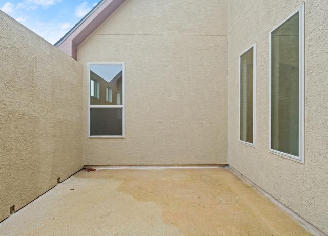 Exterior Courtyard